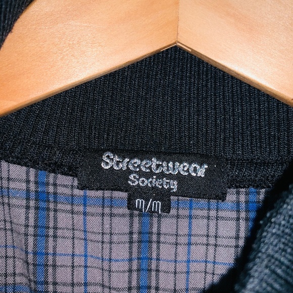 2/$20 STREETWEAR SOCIETY Grey Blue Plaid Crop Top Jacket - Picture 11 of 11